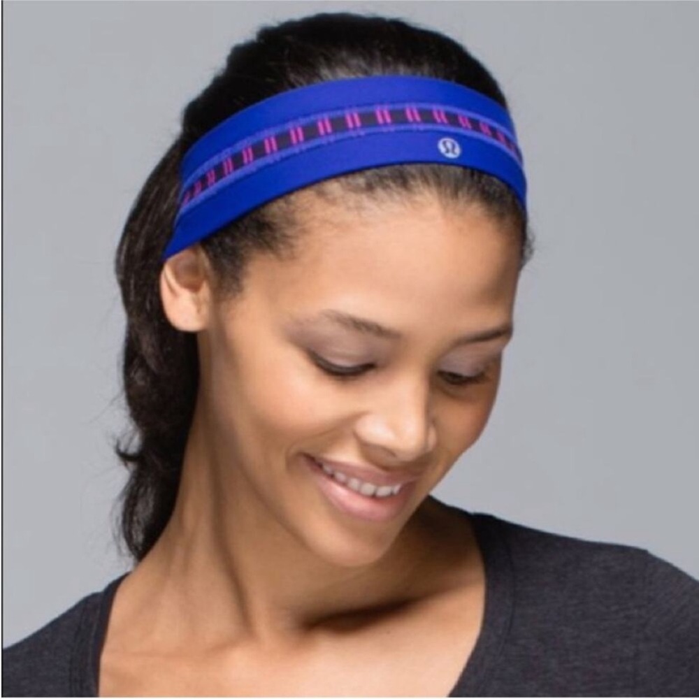 lululemon athletica • fly away tamer headband blue and pink